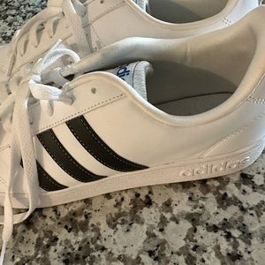 adidas Men's Grand Court 2.0 Sneaker